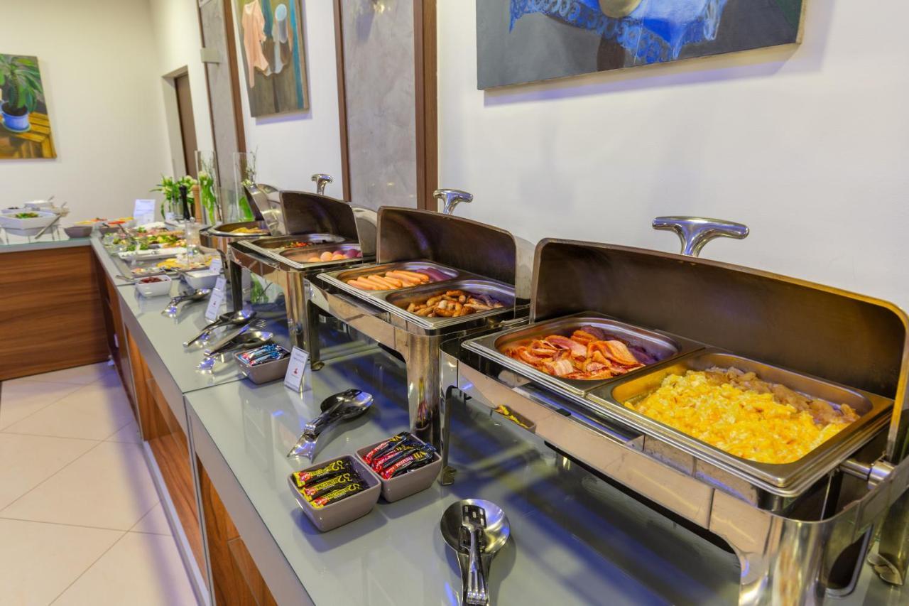 Hotel Poleczki Warsaw Airport 외부 사진