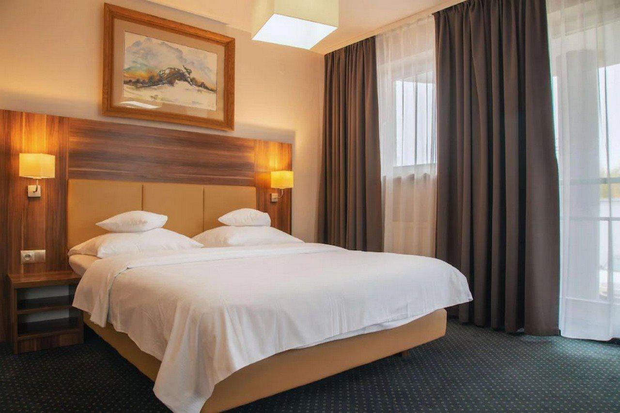 Hotel Poleczki Warsaw Airport 외부 사진